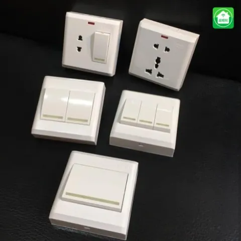Công tắc và ổ cắm là hai thiết bị có mặt trong mọi ngôi nhà, chúng có thể được thiết kế thành một bộ.