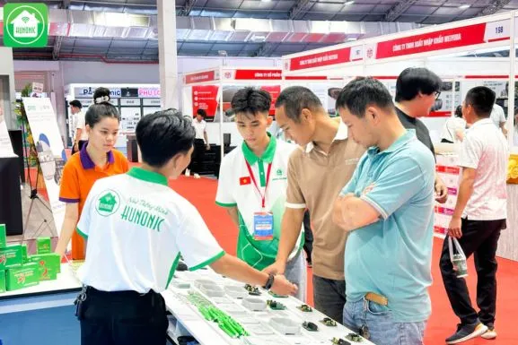 Hunonic Mang Giải Pháp Nhà Thông Minh Tới Vietbuild TP Hồ Chí Minh 2025