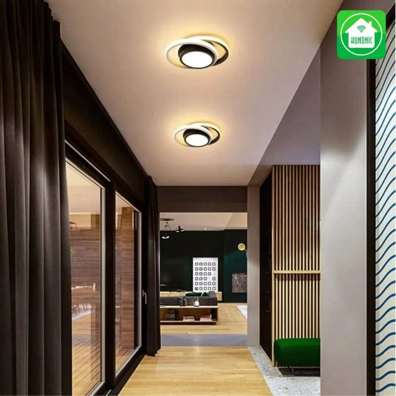 Nhược điểm của đèn cảm ứng là nhạy cảm với mọi vật thể vô tri