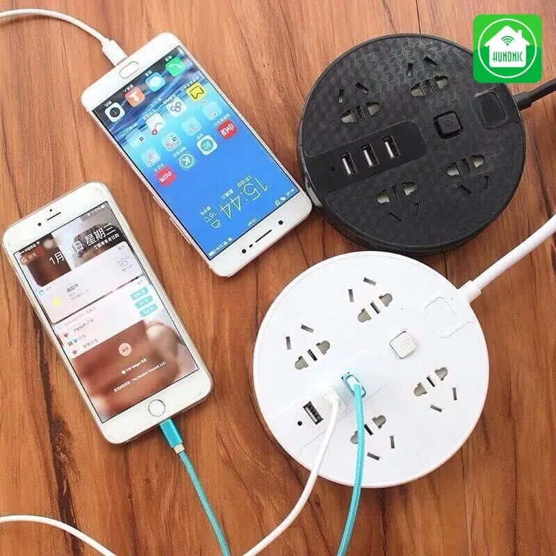 Ổ cắm điện đa năng và ổ cắm điện thường là hai thiết bị cung cấp nguồn điện phổ biến
