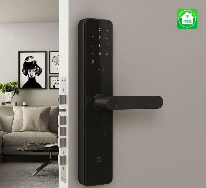 Trên thị trường hiện nay có rất nhiều mẫu khóa cửa điện tử với nhiều kiểu dáng, mẫu mã