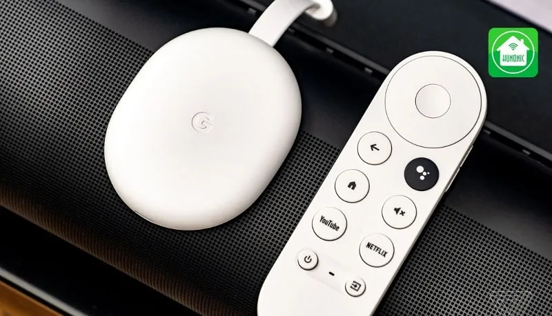 Google Chromecast tuy sở hữu kích thước nhỏ gọn nhưng tính hợp đầy đủ chức năng
