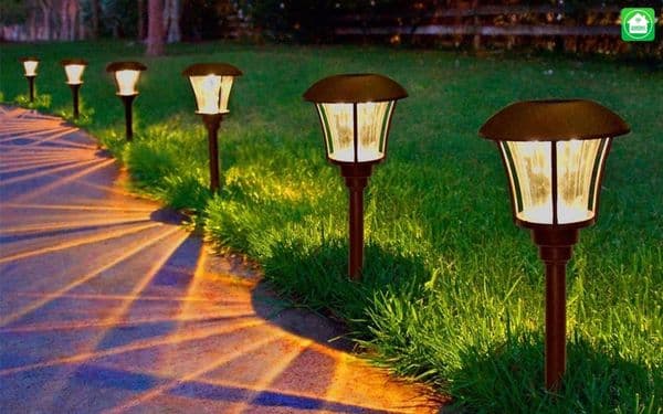 Đèn trụ sân vườn là gì